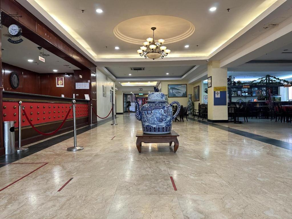 Klang Histana Hotel Экстерьер фото