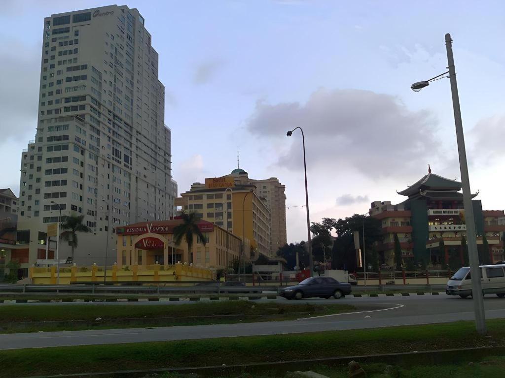 Klang Histana Hotel Экстерьер фото
