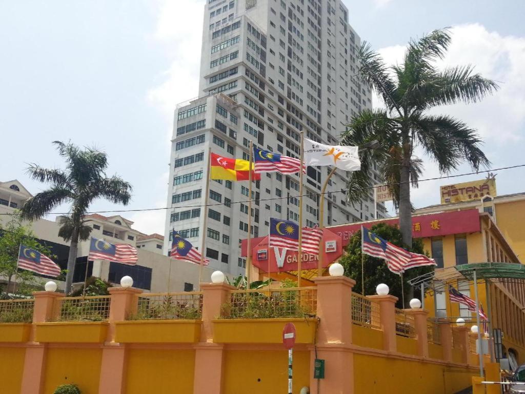 Klang Histana Hotel Экстерьер фото