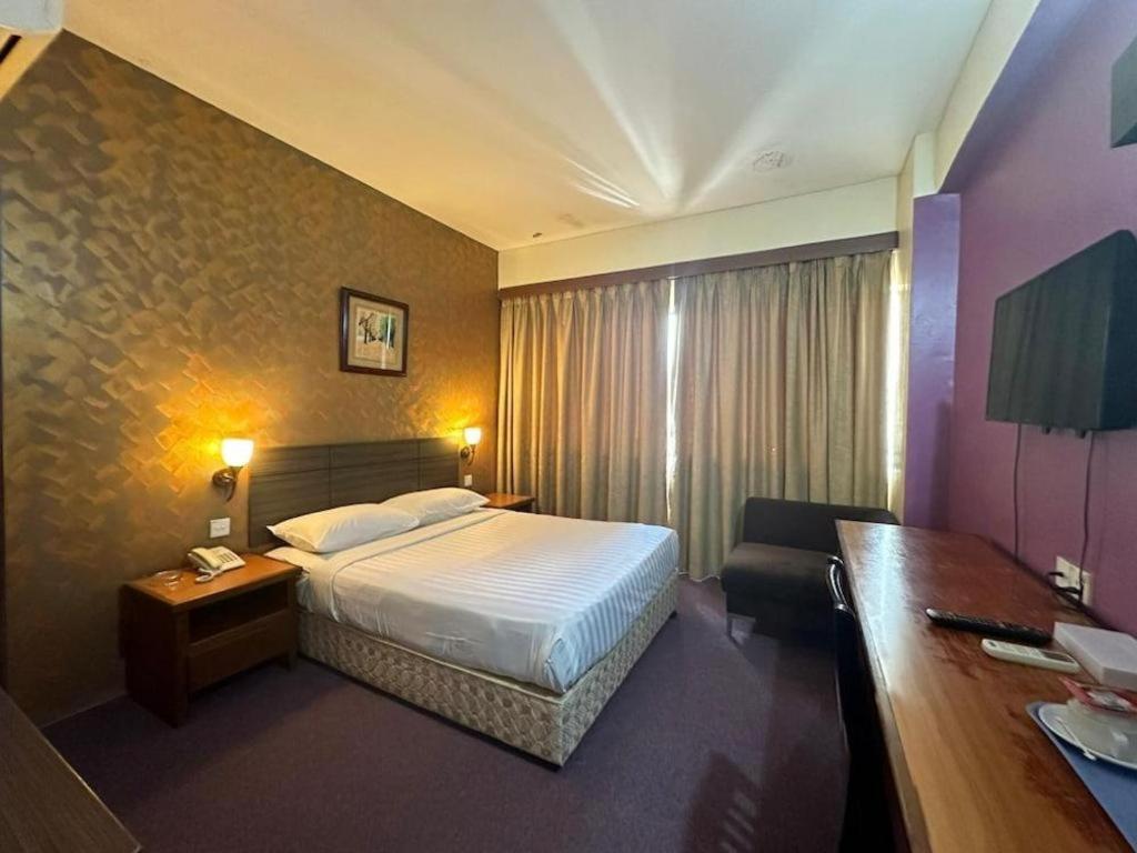 Klang Histana Hotel Экстерьер фото