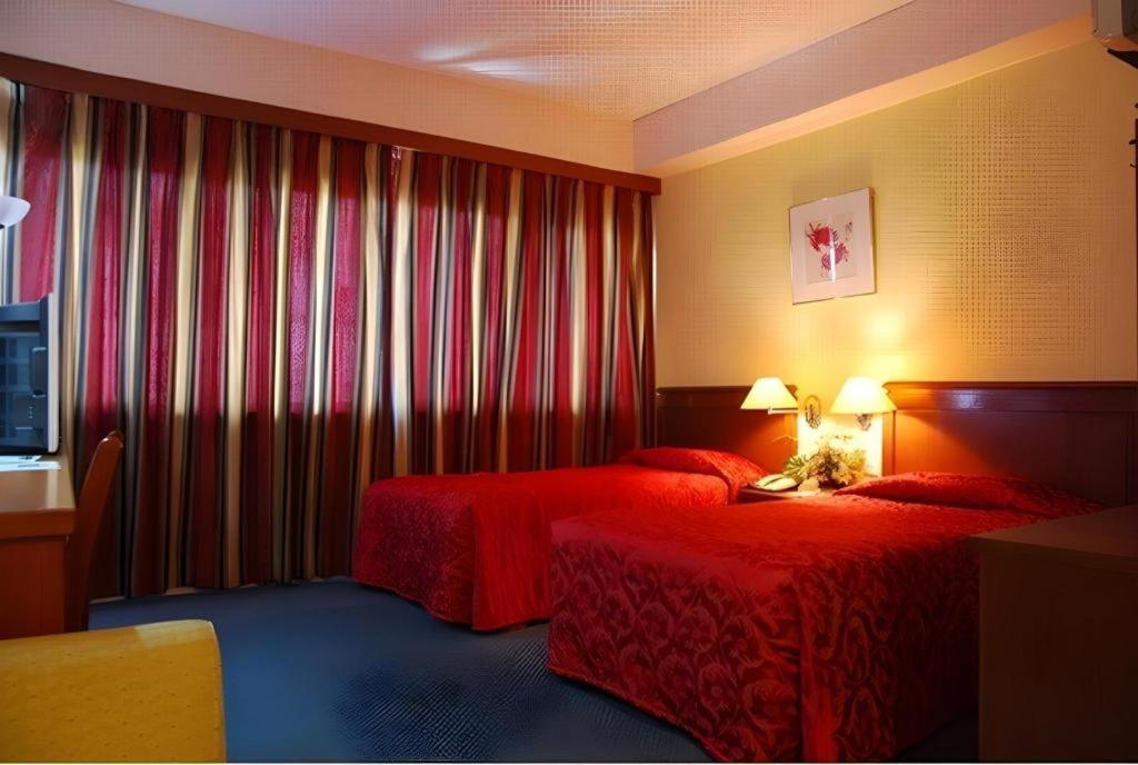 Klang Histana Hotel Экстерьер фото