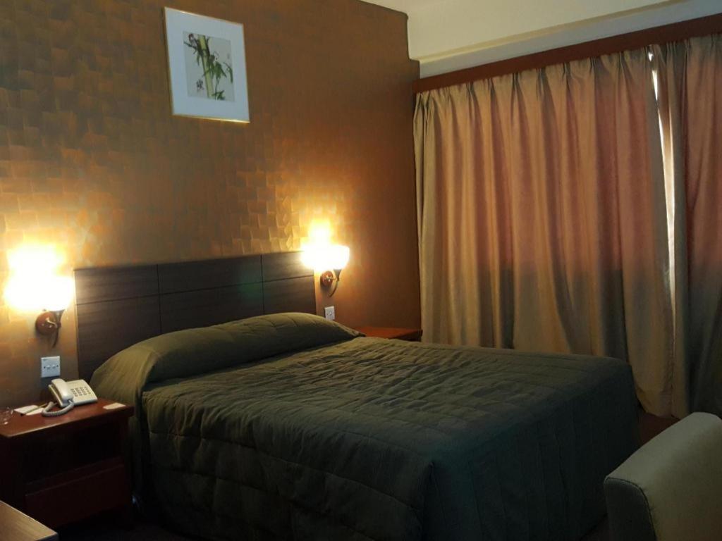 Klang Histana Hotel Экстерьер фото